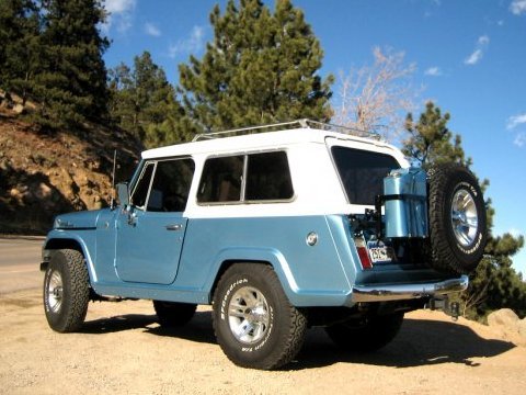 Jeep Jeepster Commando