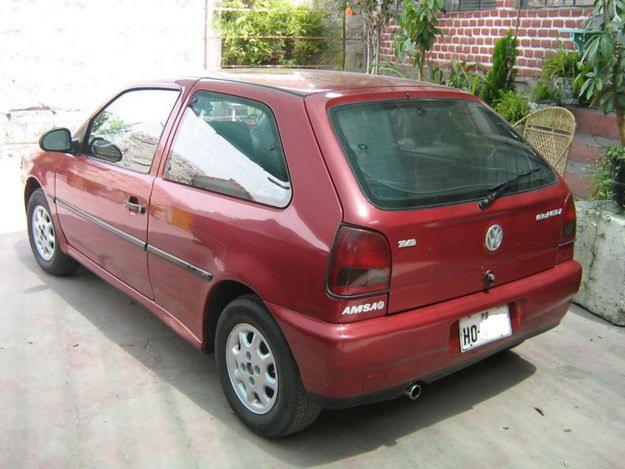 Volkswagen Gol GLi