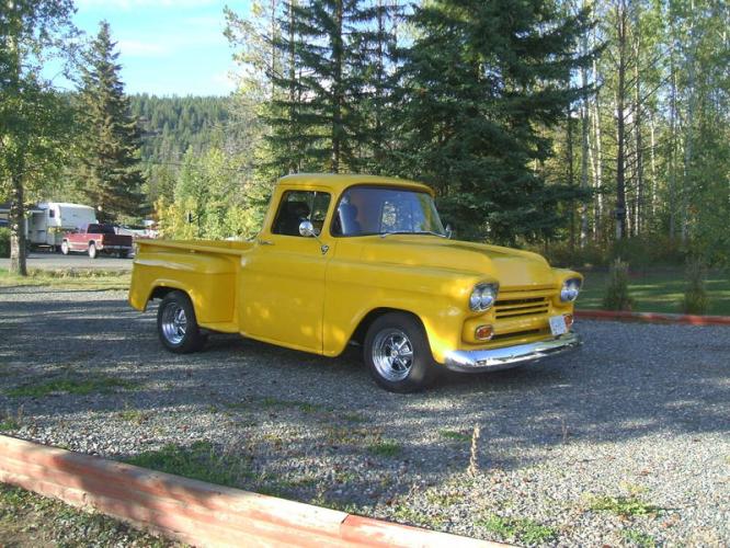 Chevrolet Stepside Pickup