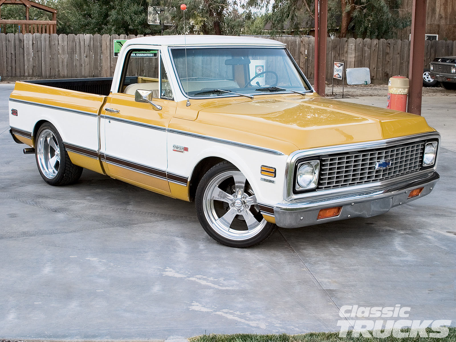 Chevrolet C-10 Cheyenne Super