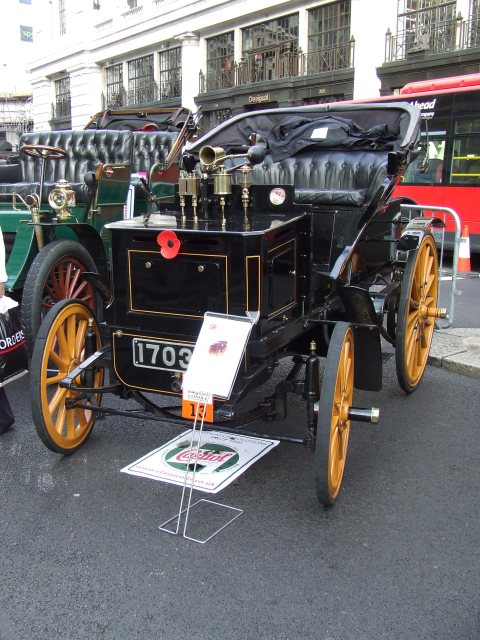 Victoria Combination