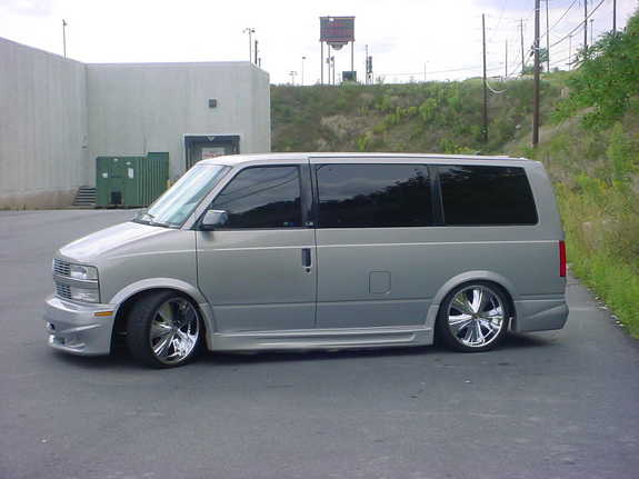 Chevrolet Astro Van