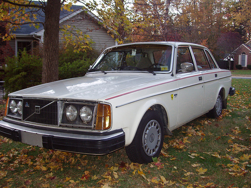 Volvo 244DL