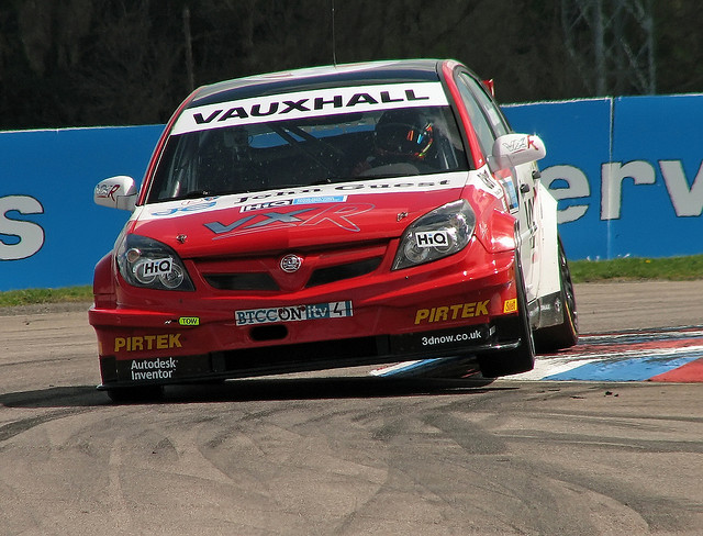 Vauxhall VECTRA VX RACING