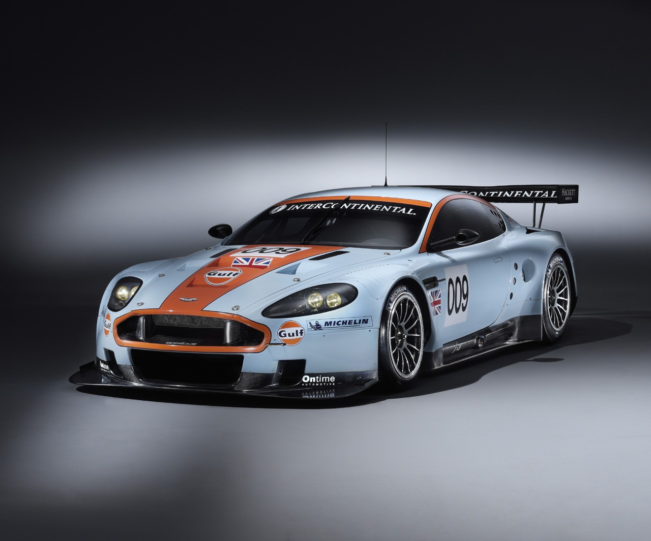 Aston Martin DBR 9