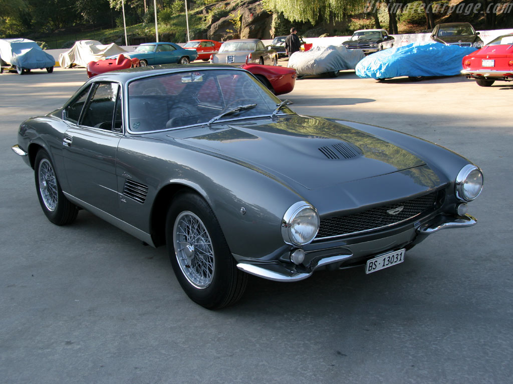 Aston Martin DB4 Bertone jet