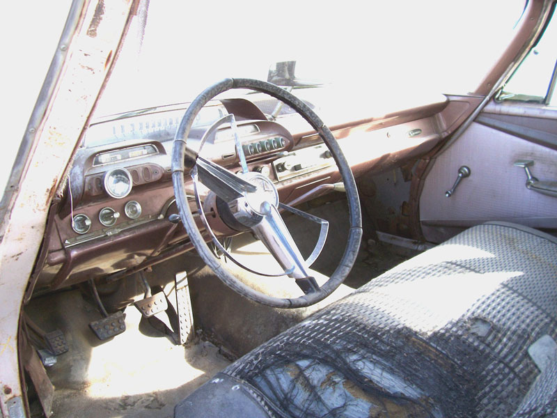 Dodge Dart Seneca 4dr sedan