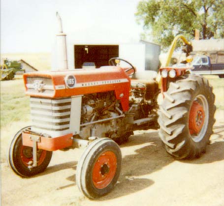 Massey Ferguson Model 263