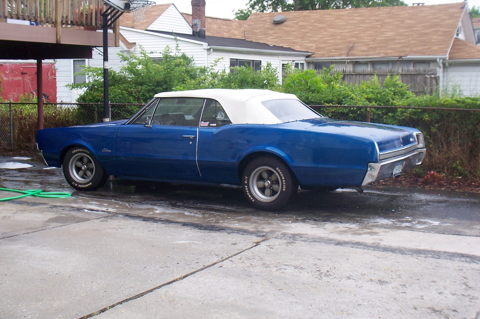 Oldsmobile Cutlass