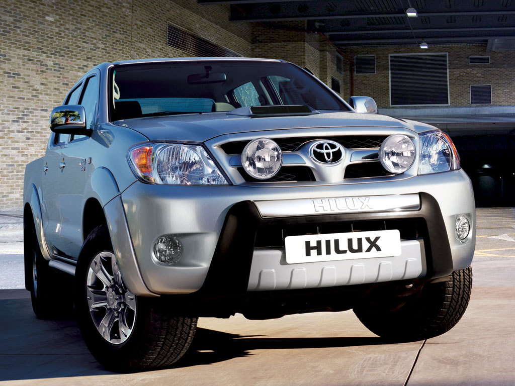 Toyota Hilux 1600 Crew Cab