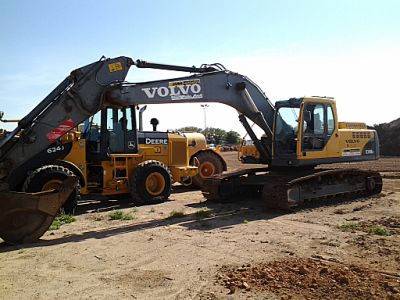 Volvo EC240BL