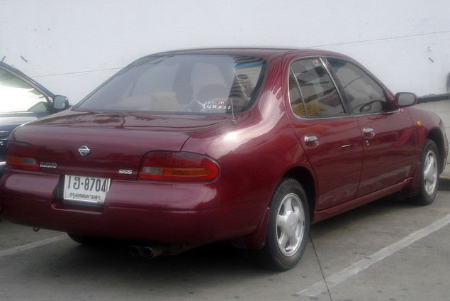 Nissan Bluebird sss