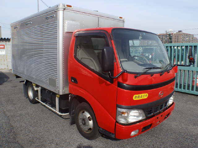 Hino XZU 55