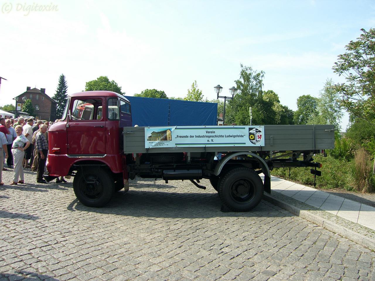 IFA W50