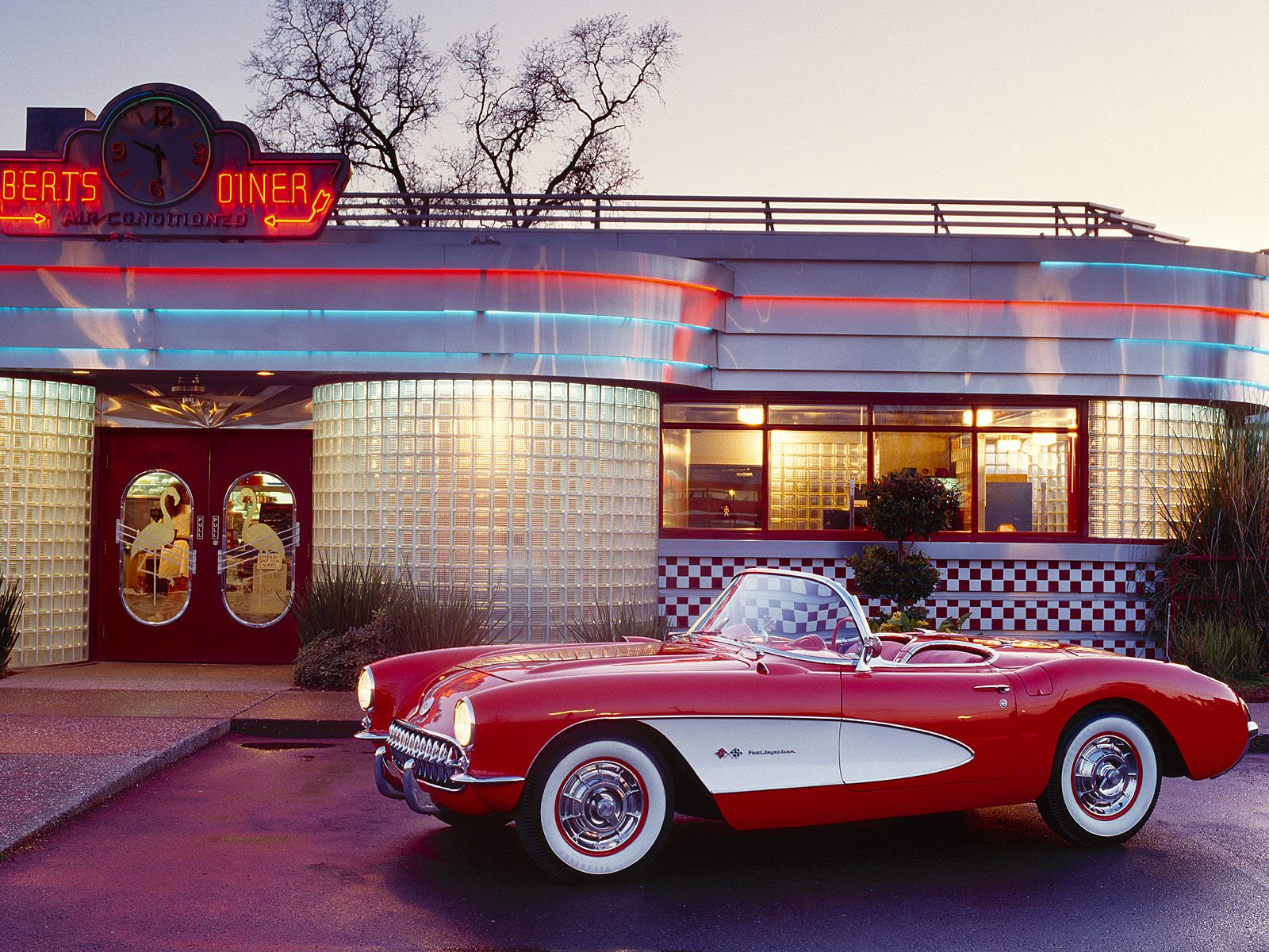 Chevrolet Corvette Convertible