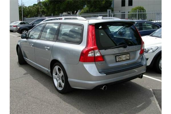 Volvo V70 R AWD Touring