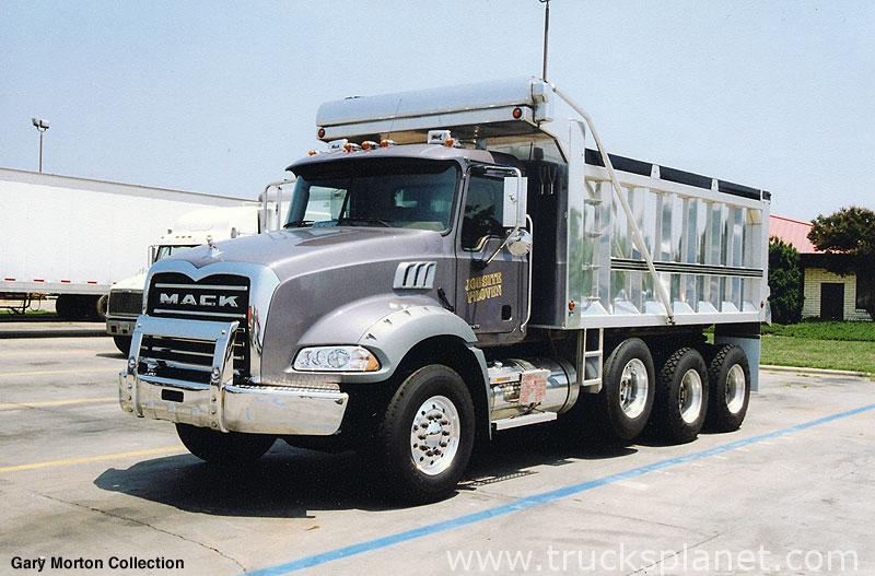 Mack GU803 Granite Axle-Back