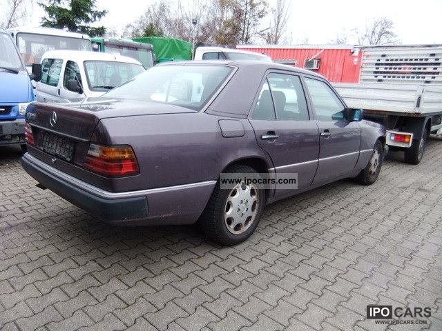 Mercedes-Benz 300 D Automatic