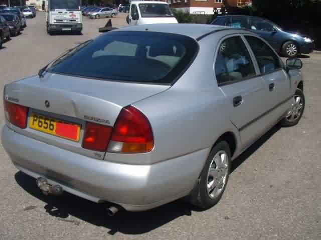 Mitsubishi Carisma GL TD