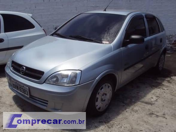 Chevrolet Corsa Maxx 18