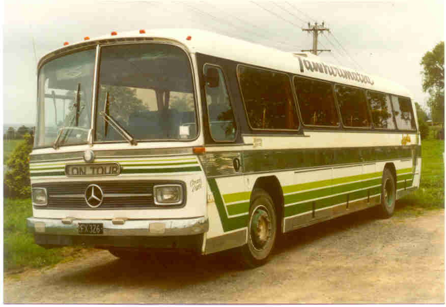 Mercedes-Benz 0302