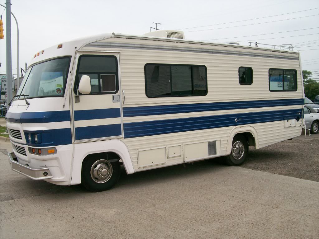 Dodge D300 - Flair RV