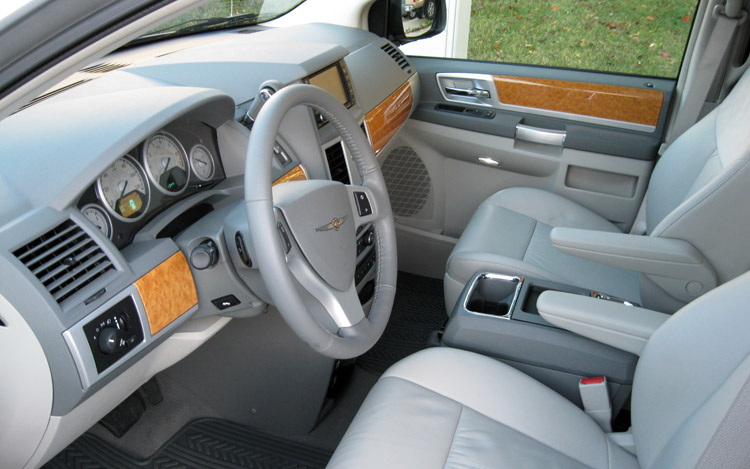 Chrysler Town Country Limited