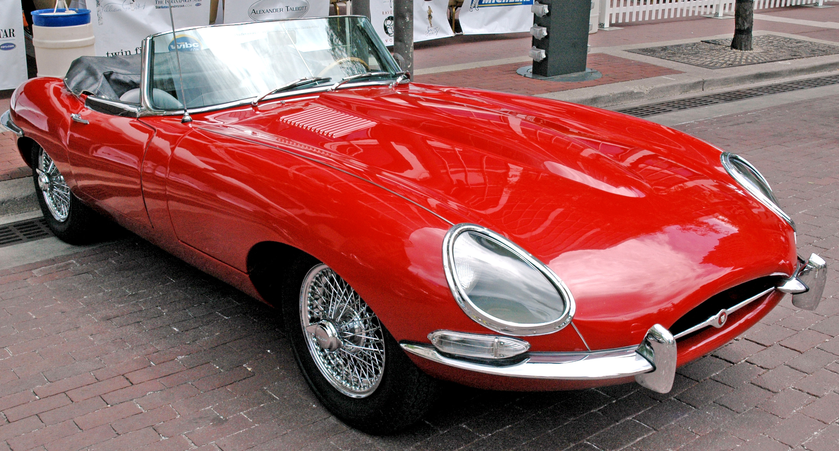 Jaguar XK roadster