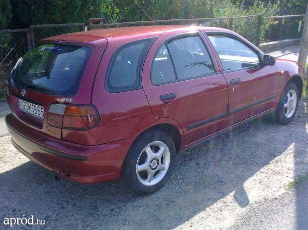 Nissan Almera 16 GX