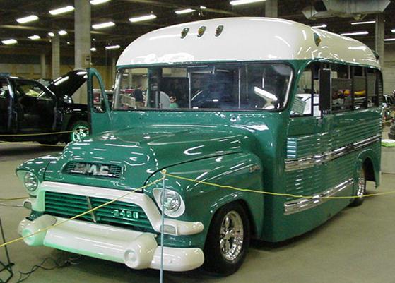 GMC Bus