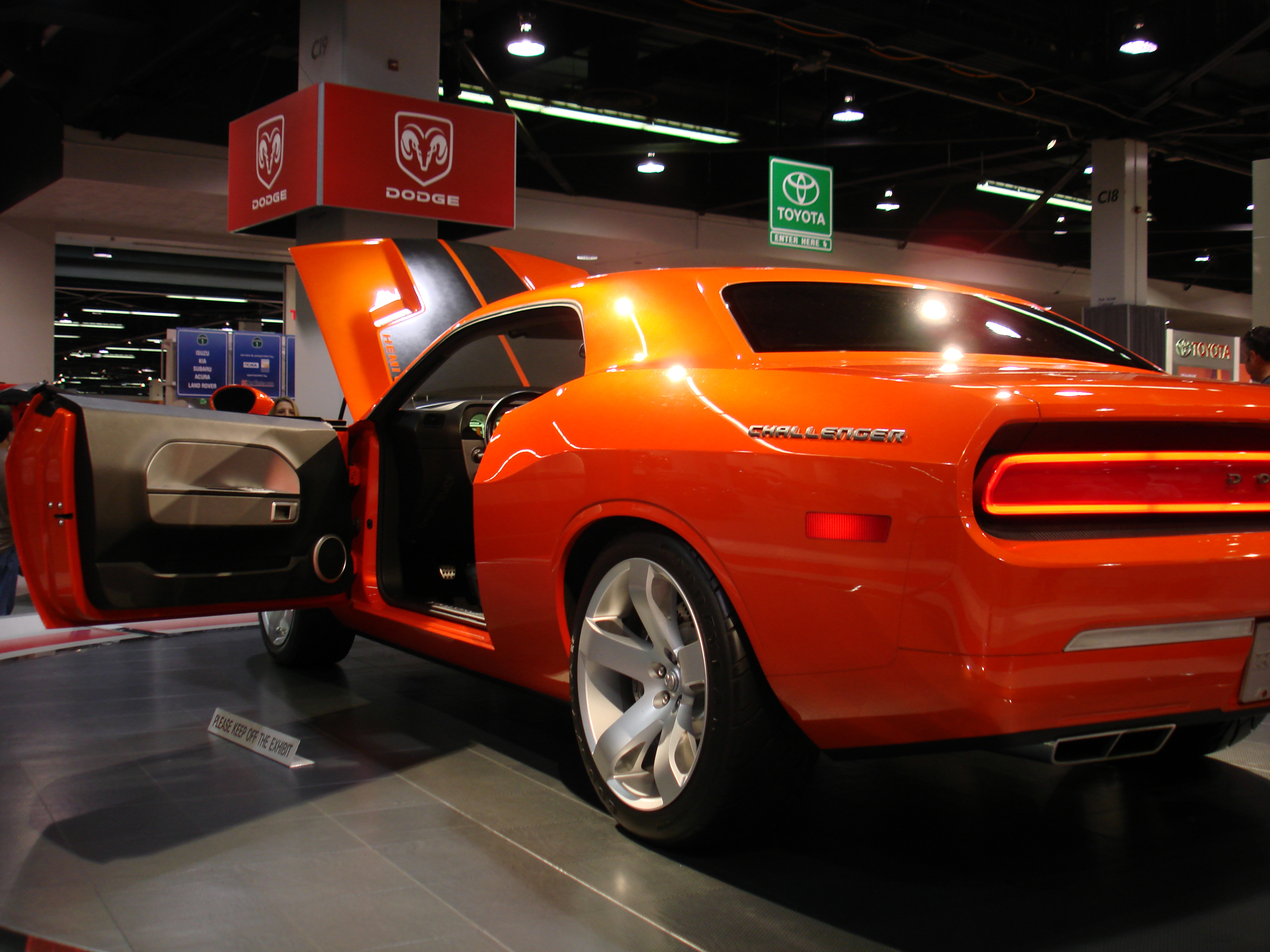 Dodge Challenger concept