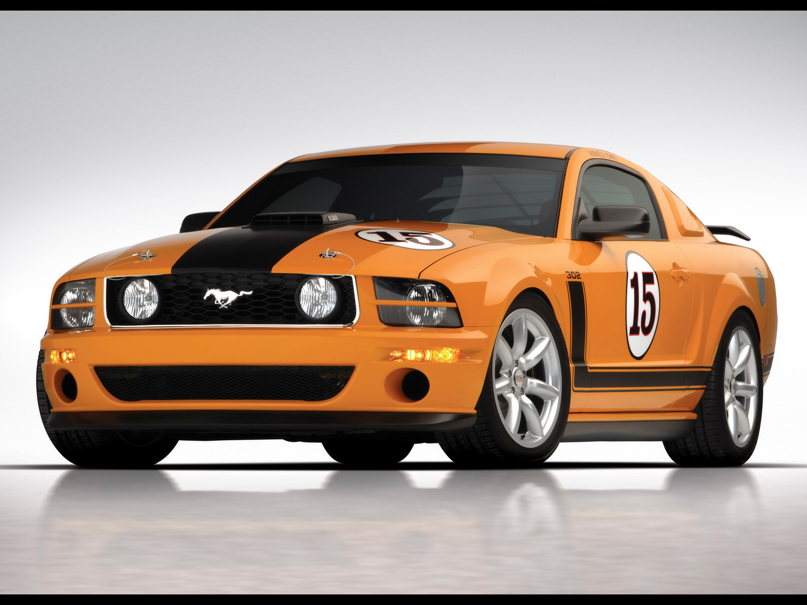 Saleen S 302