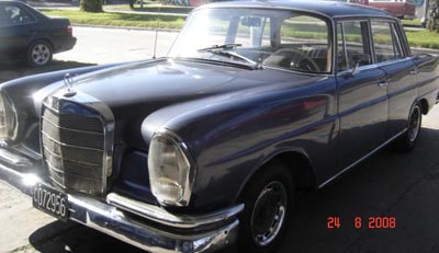 Mercedes-Benz 220 B