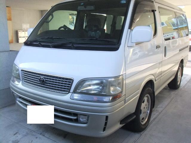 Toyota Hiace Super Custom 30D 4WD