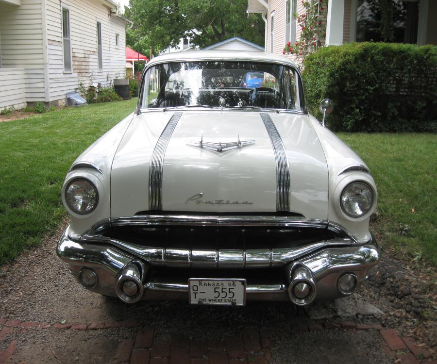 Pontiac Catalina 4-dr Hardtop