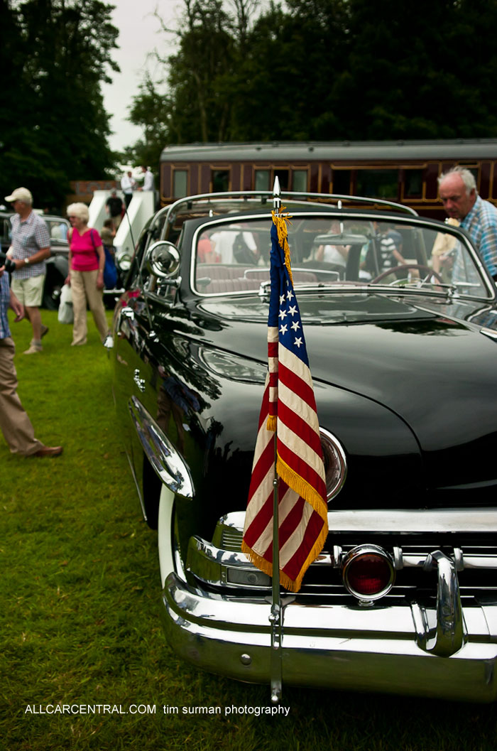 Lincoln Cosmopolitan limousine