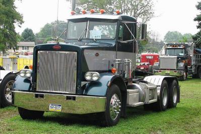 Peterbilt 349