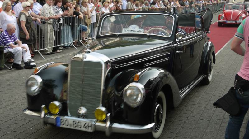 Mercedes-Benz 220 B-cabrio