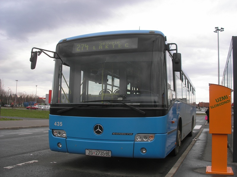 Mercedes-Benz Conecto