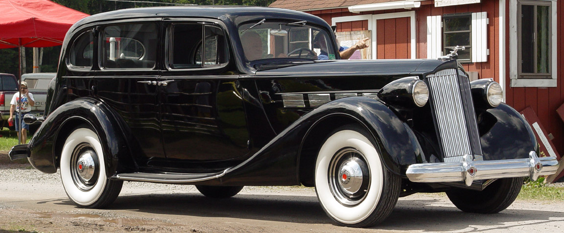 Packard Sedan 160