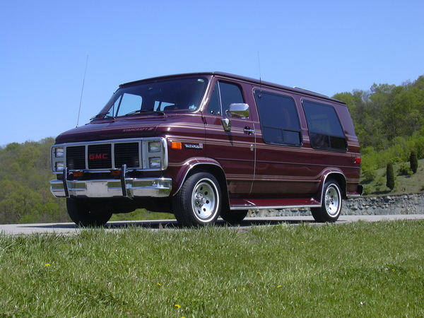 GMC Vandora 2500