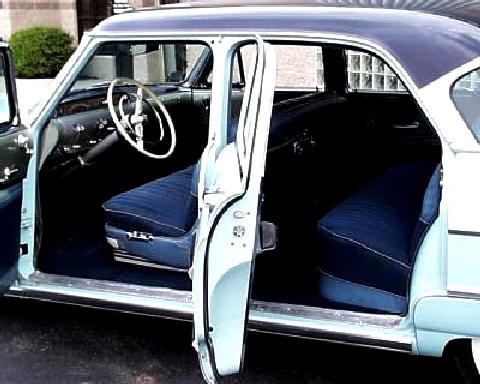 Lincoln Capri sedan