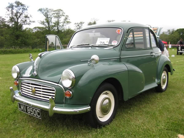 Morris Minor Eight 2dr