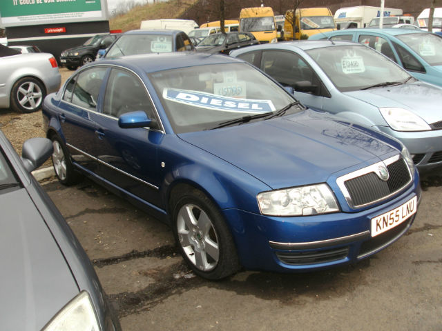 Skoda Superb 25L V6 TDI