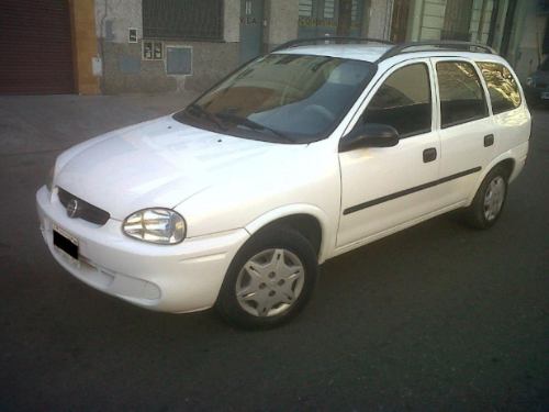 Chevrolet Corsa Classic 17D GL Wagon