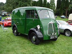 Morris Commercial Type J van