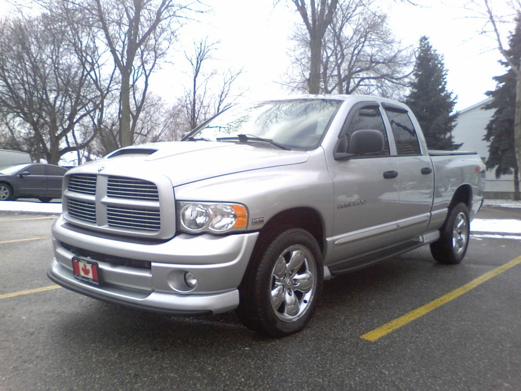 Dodge Ram 1500 SLT Hemi Sport