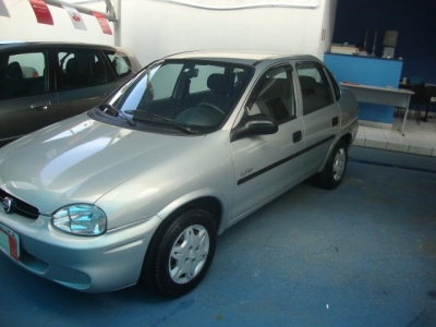 Chevrolet Corsa Classic 16 Sedan