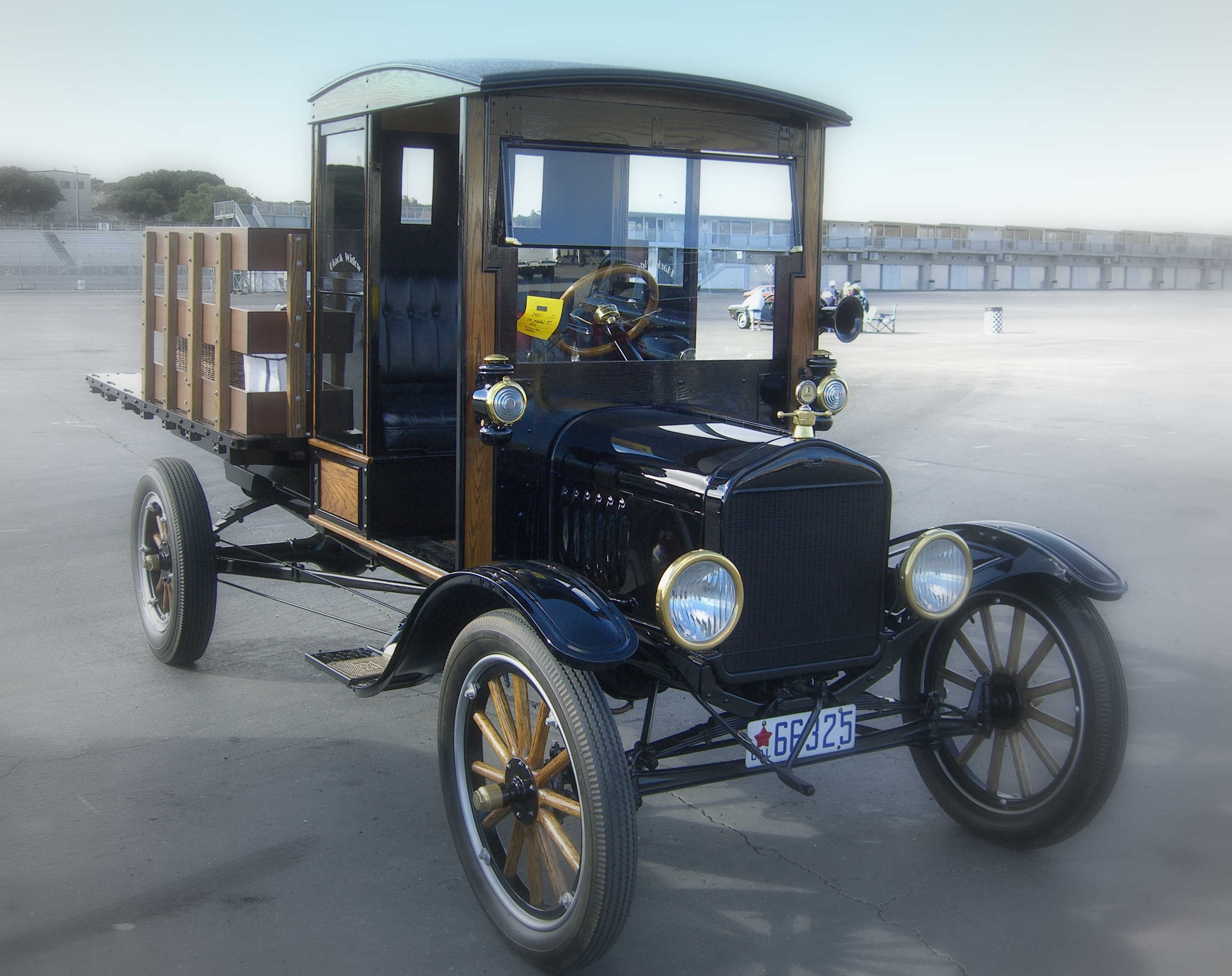 Ford 1919 Model A Miniature Replica