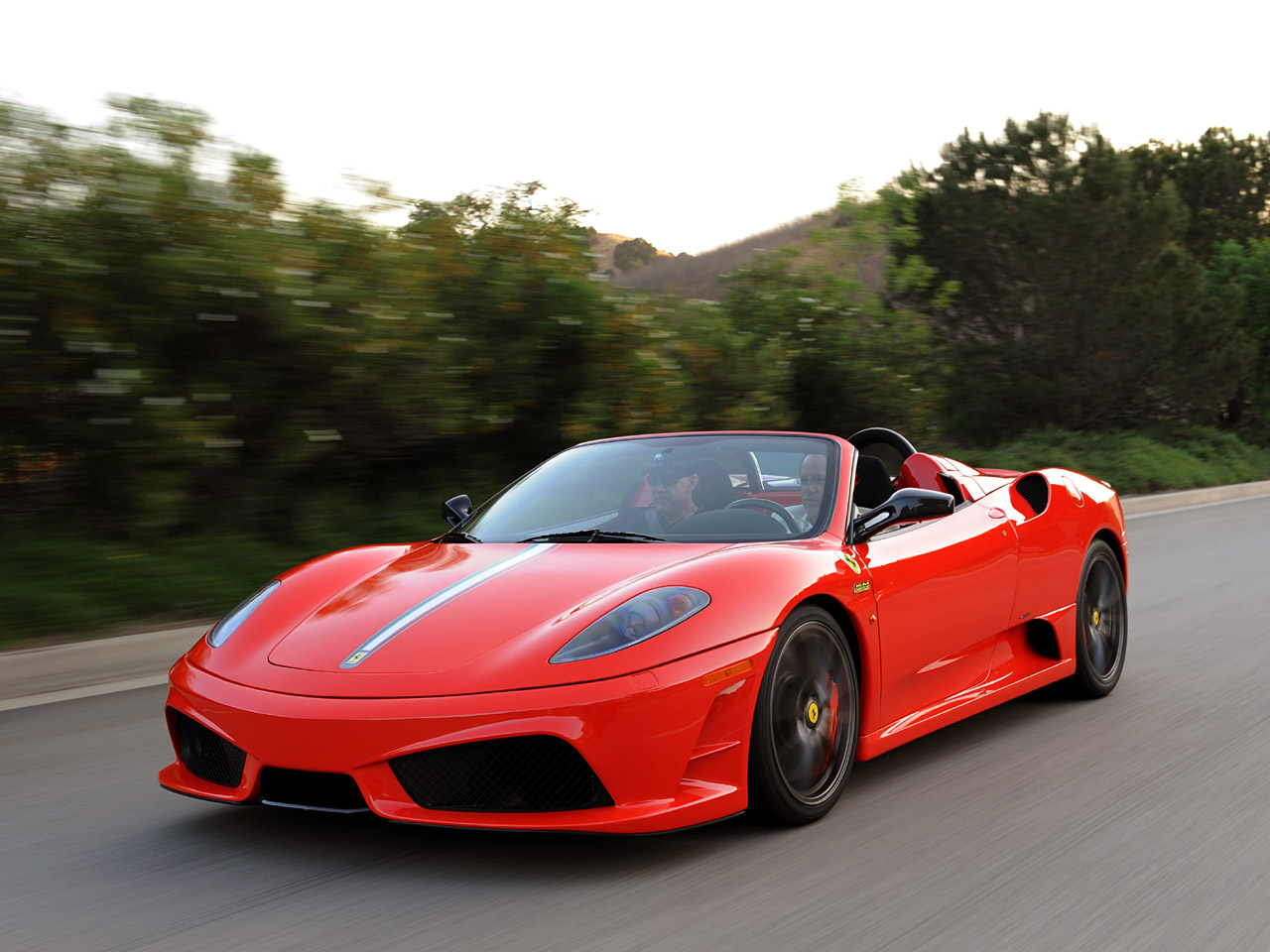 Ferrari Scuderia 16M Spyder